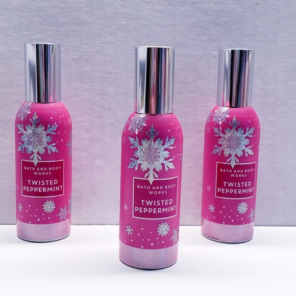 Bath & Body Works TWISTED PEPPERMINT Concentrated Room Spray, 1.5 oz (3 pack) - Picture 3 of 3